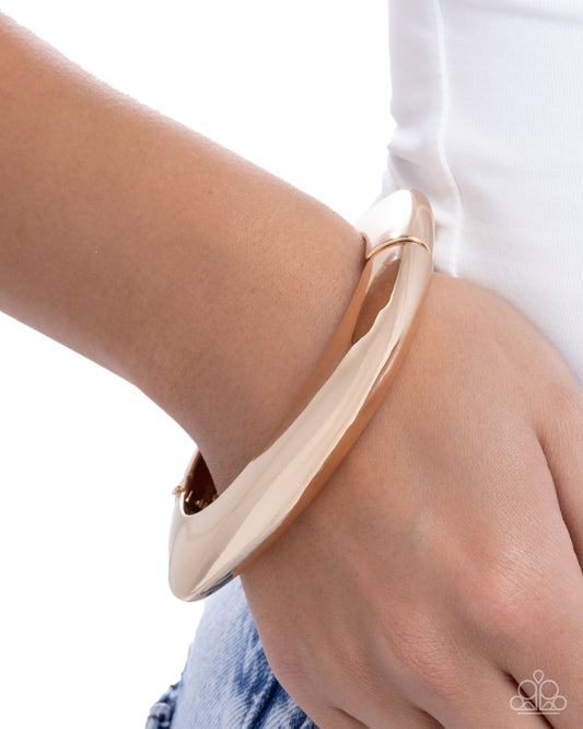 Rounded Reflection - Gold