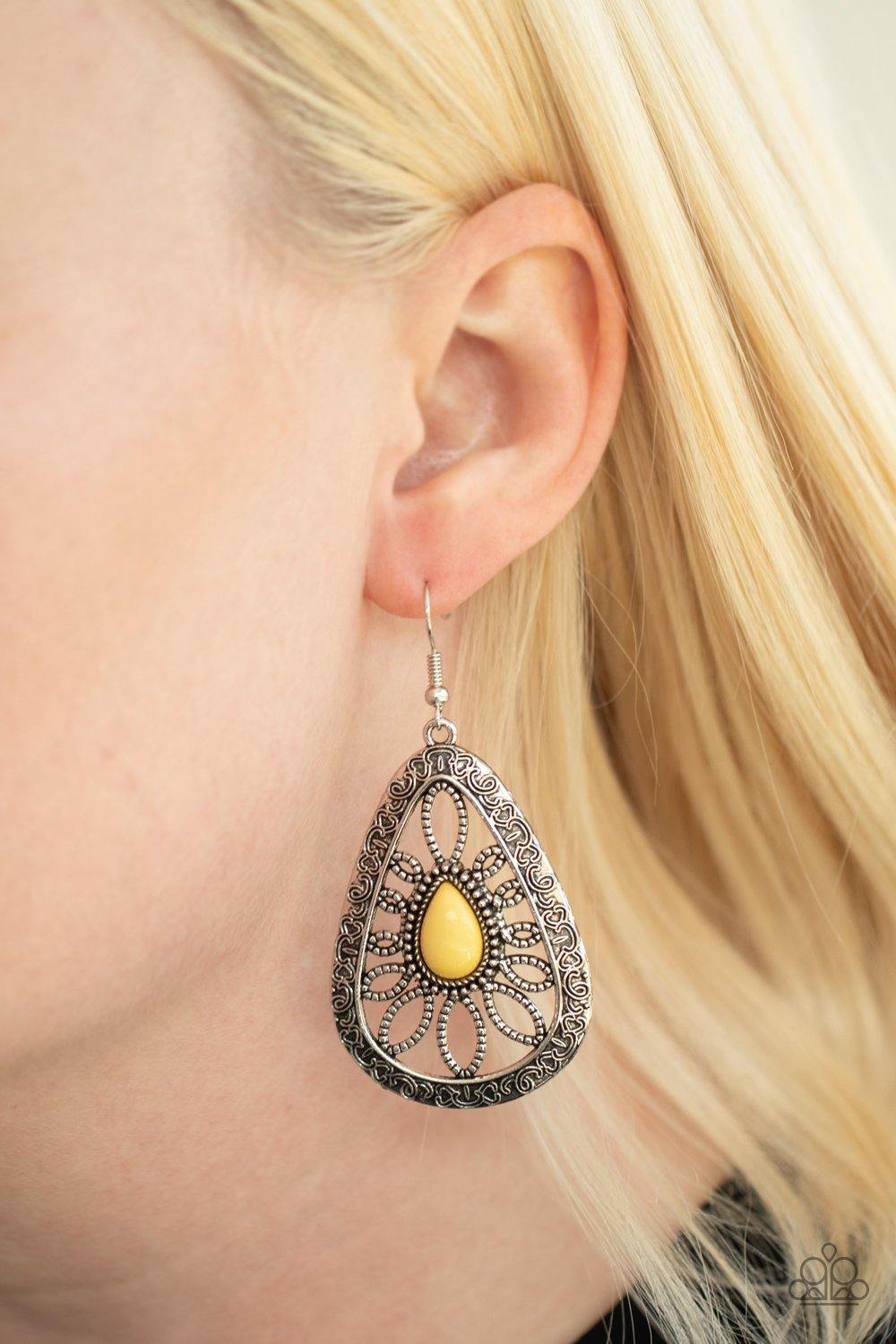 Floral Frill - Yellow - J'Renee Bejeweled