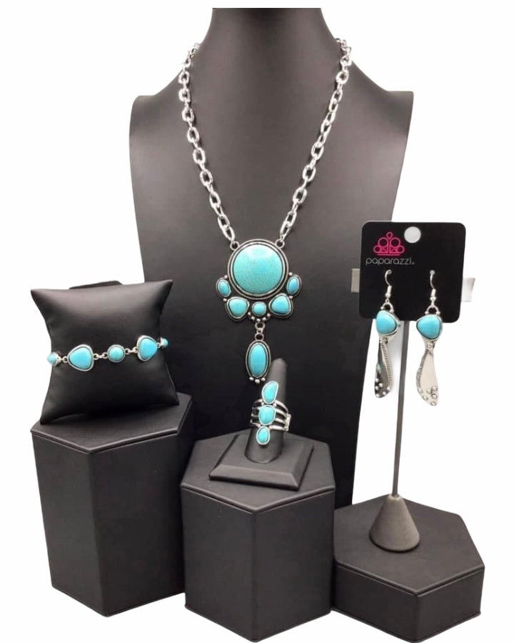 Simply Santa Fe - Fashion Fix March 2021