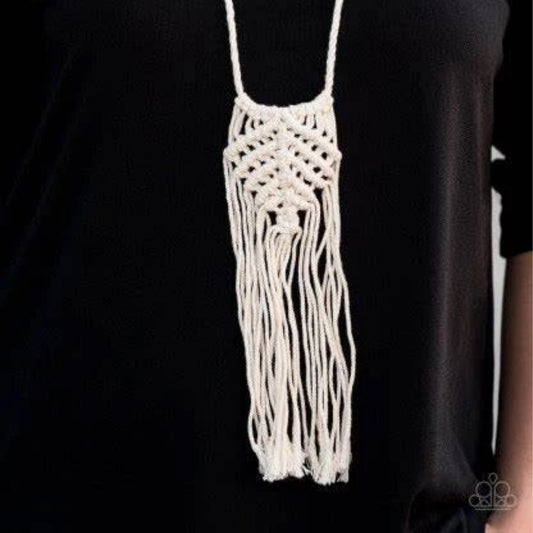 Macrame Mantra - White