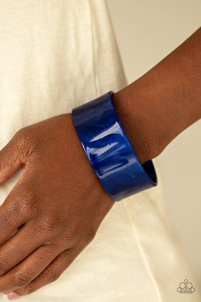 Glaze Over - Blue - J'Renee Bejeweled