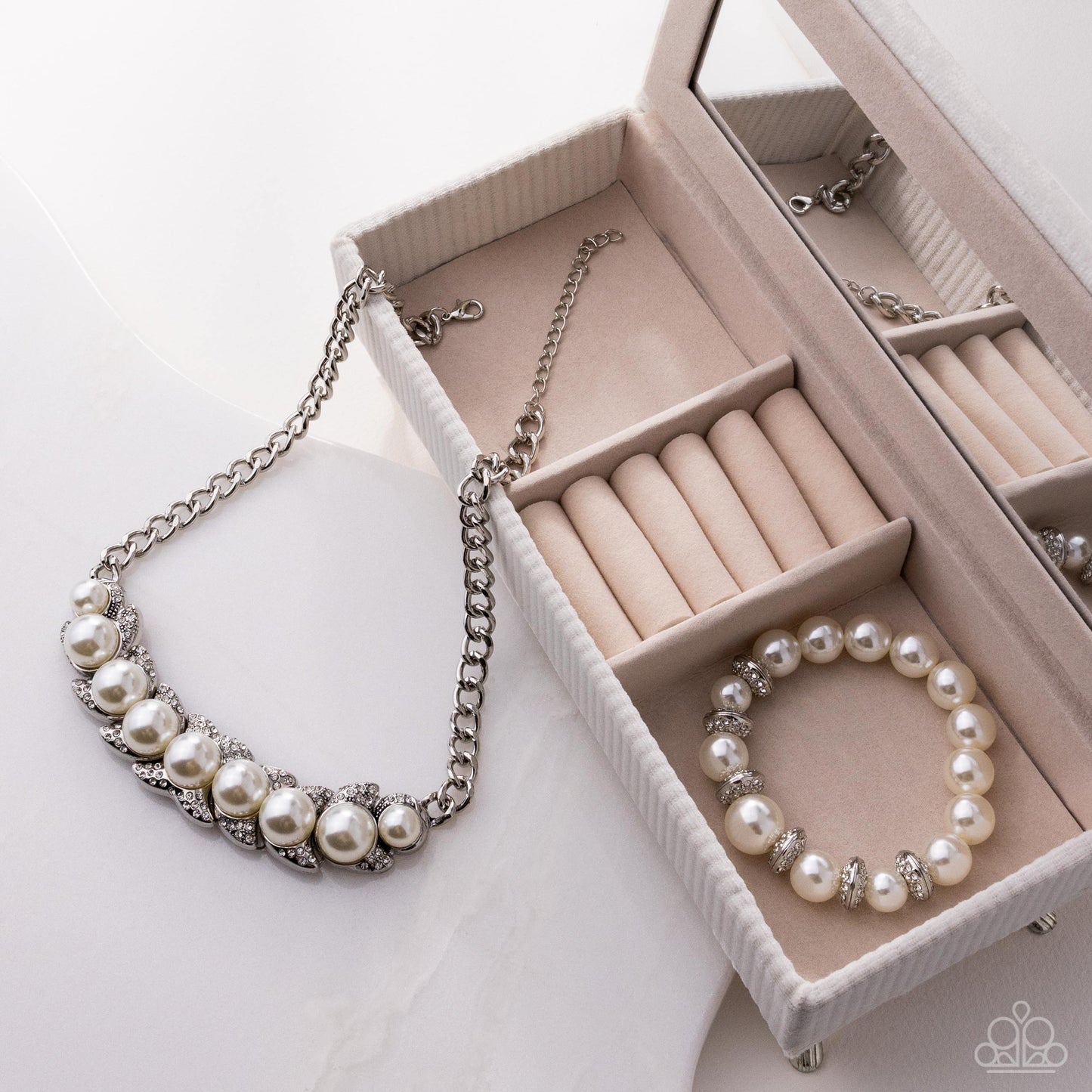 Fiercely 5th Avenue - Complete Look