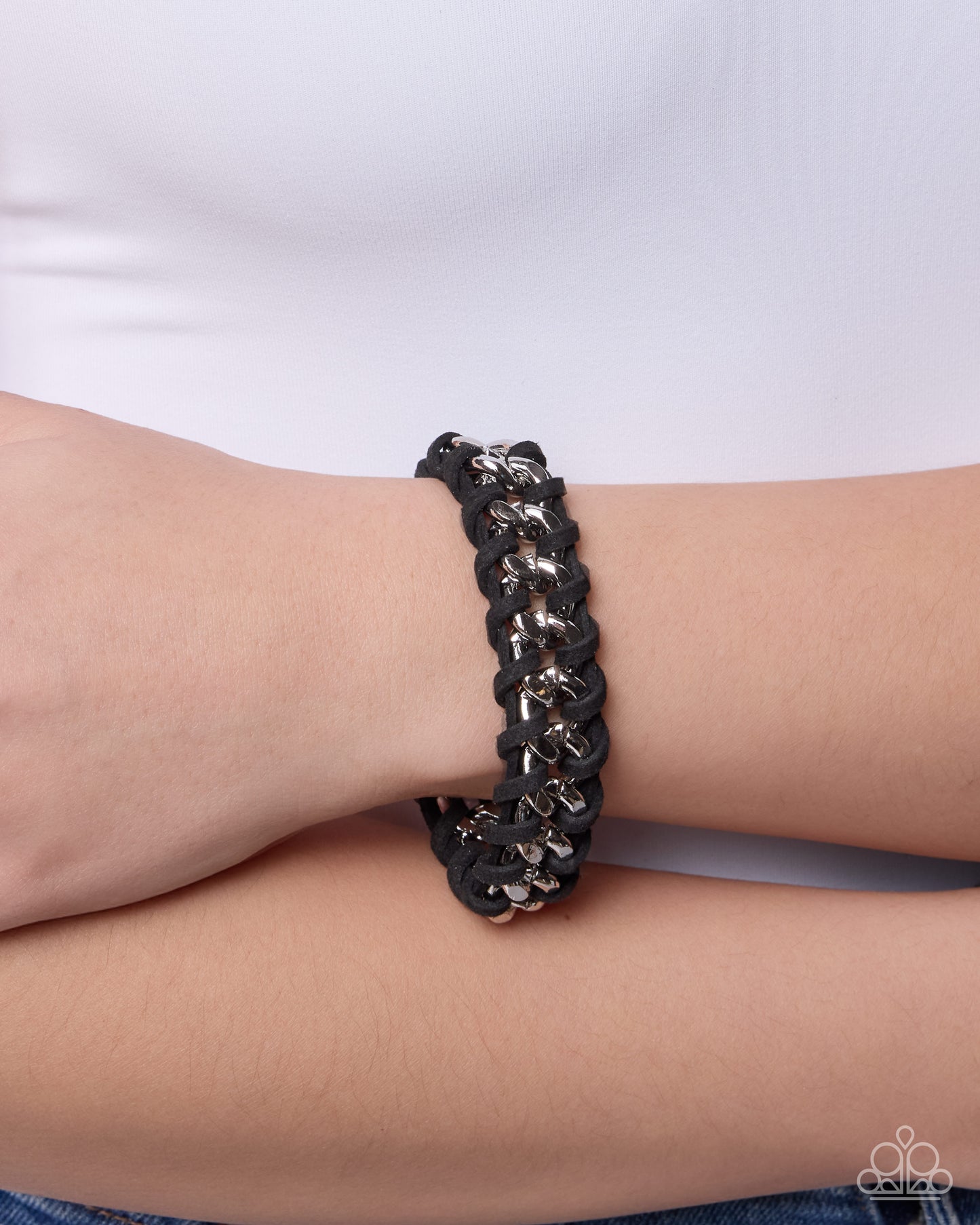 Woven Warehouse - Black