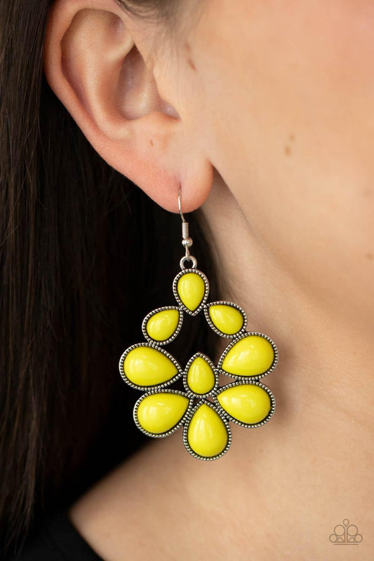 In Crowd Couture - Yellow - J'Renee Bejeweled